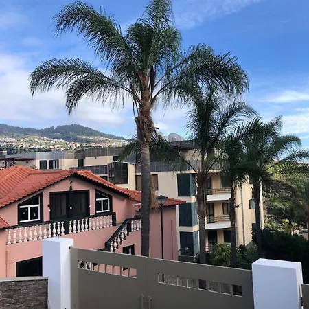 Loft In Madeira דירה